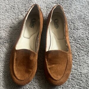 Cliffs by White Mountain Women's Brown Suede Flats